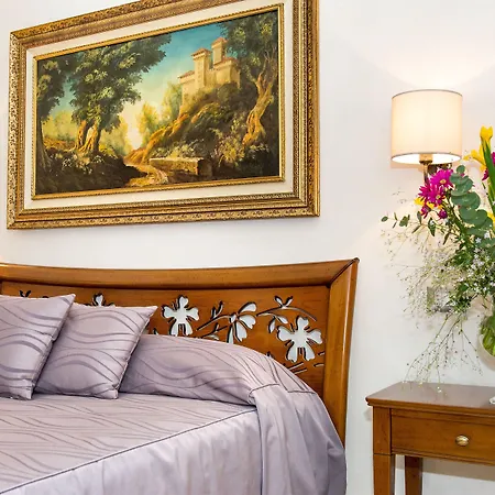 Relais Dei Mercanti And 4*